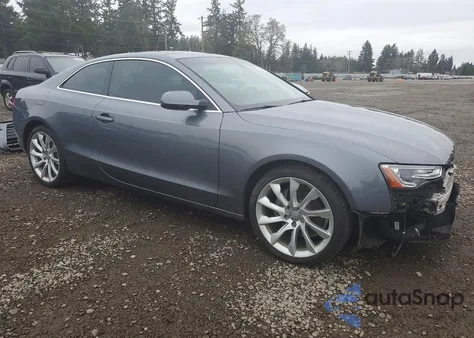 2013 Audi A5 Premium Plus z USA, uszkodzony, nr VIN WAULFAFR2DA070135